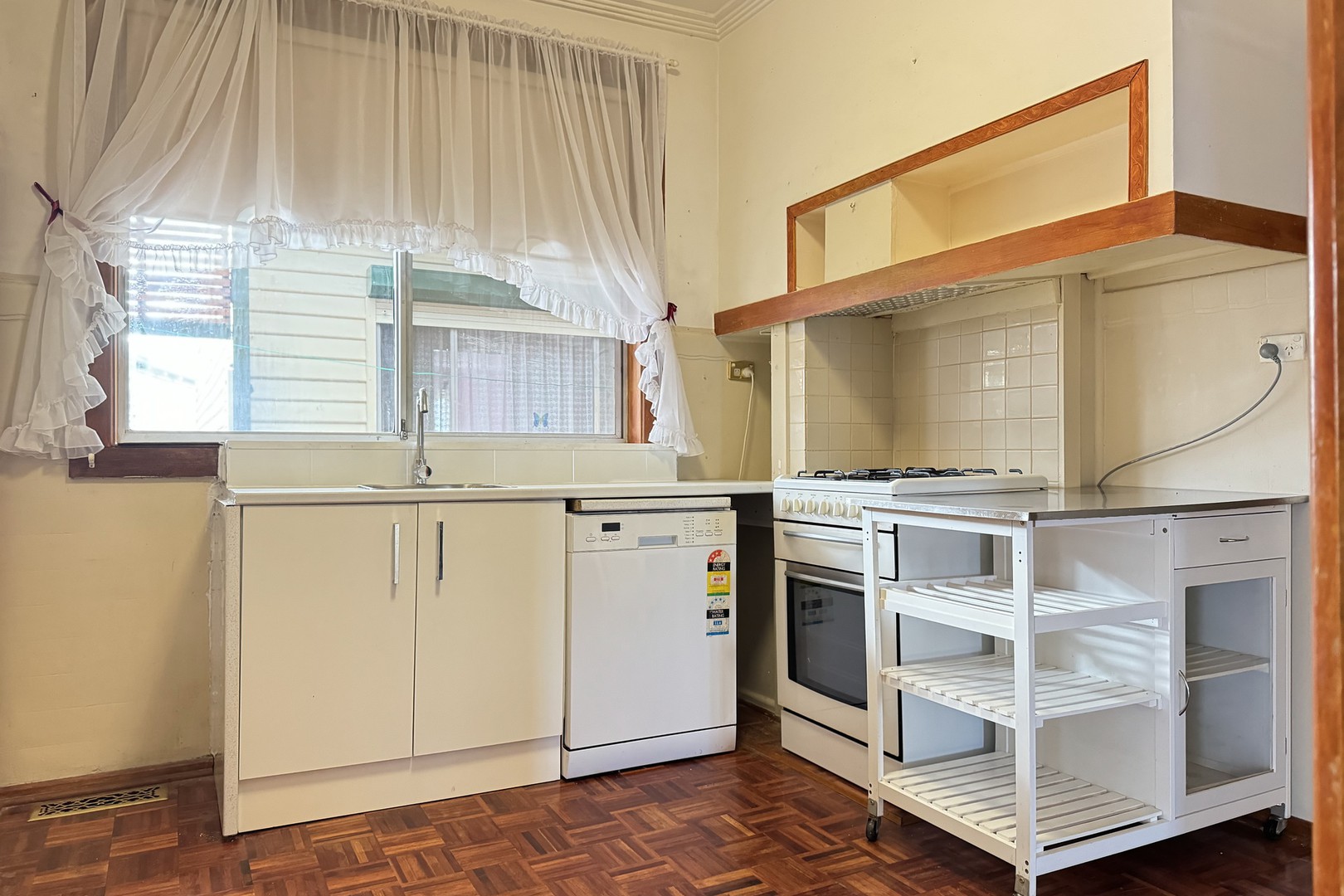 18 Gratwick Street, Lalor, VIC 3075, Lalor - Thumbnail 3