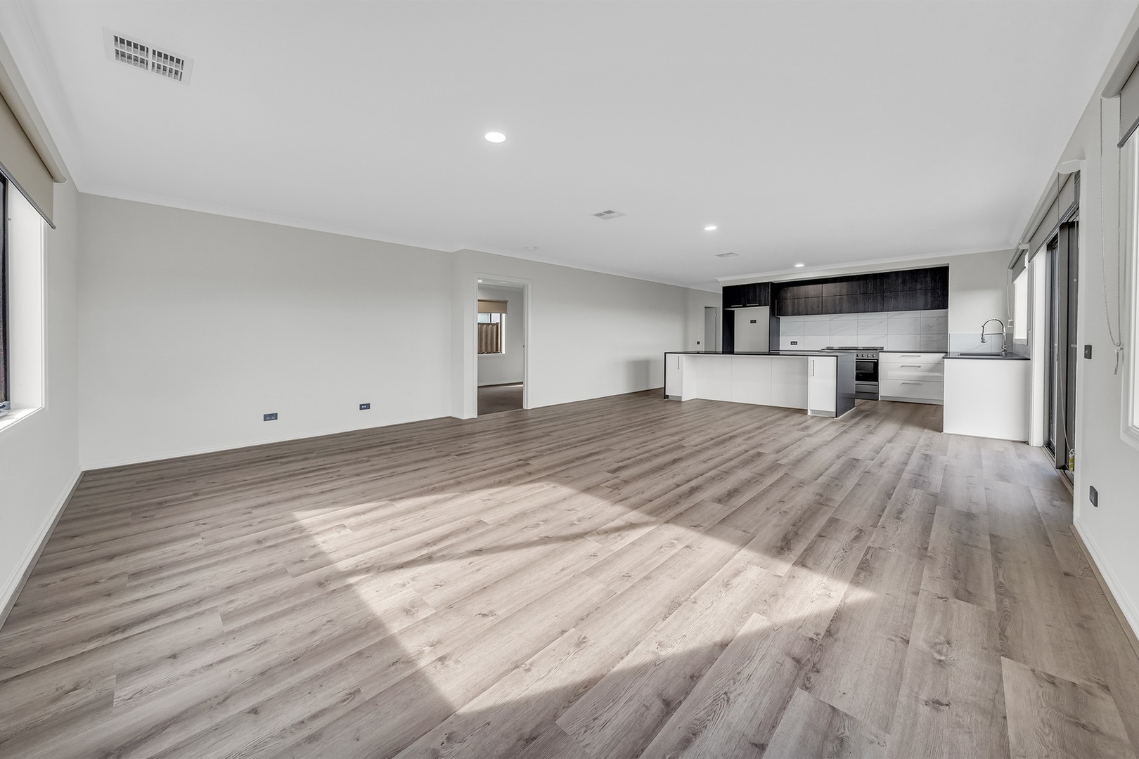 18 Hanish Street, Truganina, VIC 3029 - Thumbnail 1 - 19/08/2026