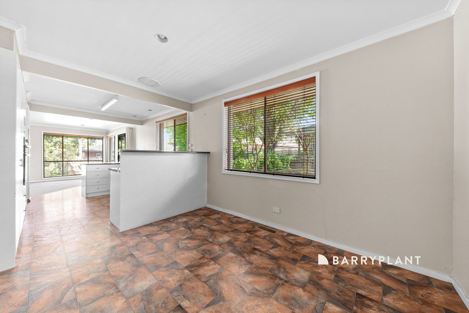 18 Hanley Street, Narre Warren, VIC 3805, Narre Warren - Thumbnail 5