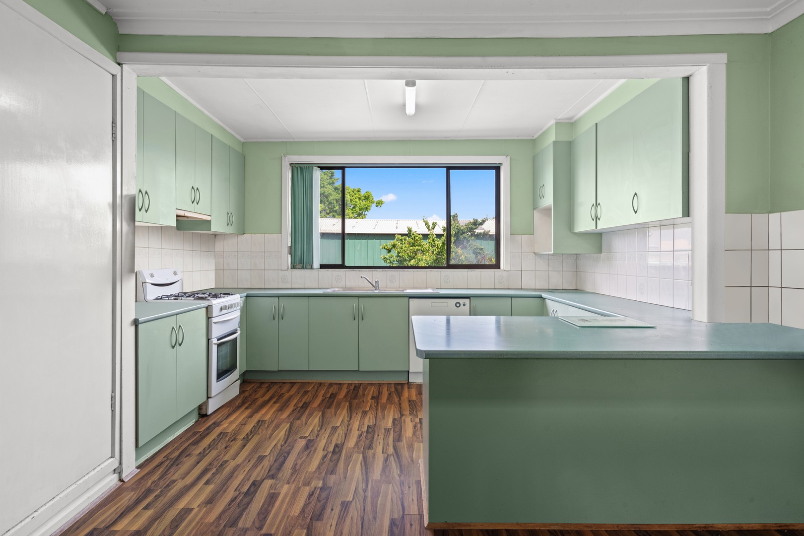 18 Harmon Avenue, St Albans, VIC 3021, St Albans - Thumbnail 6