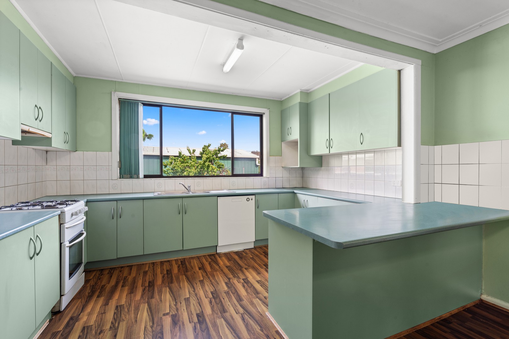 18 Harmon Avenue, St Albans, VIC 3021, St Albans - Thumbnail 7