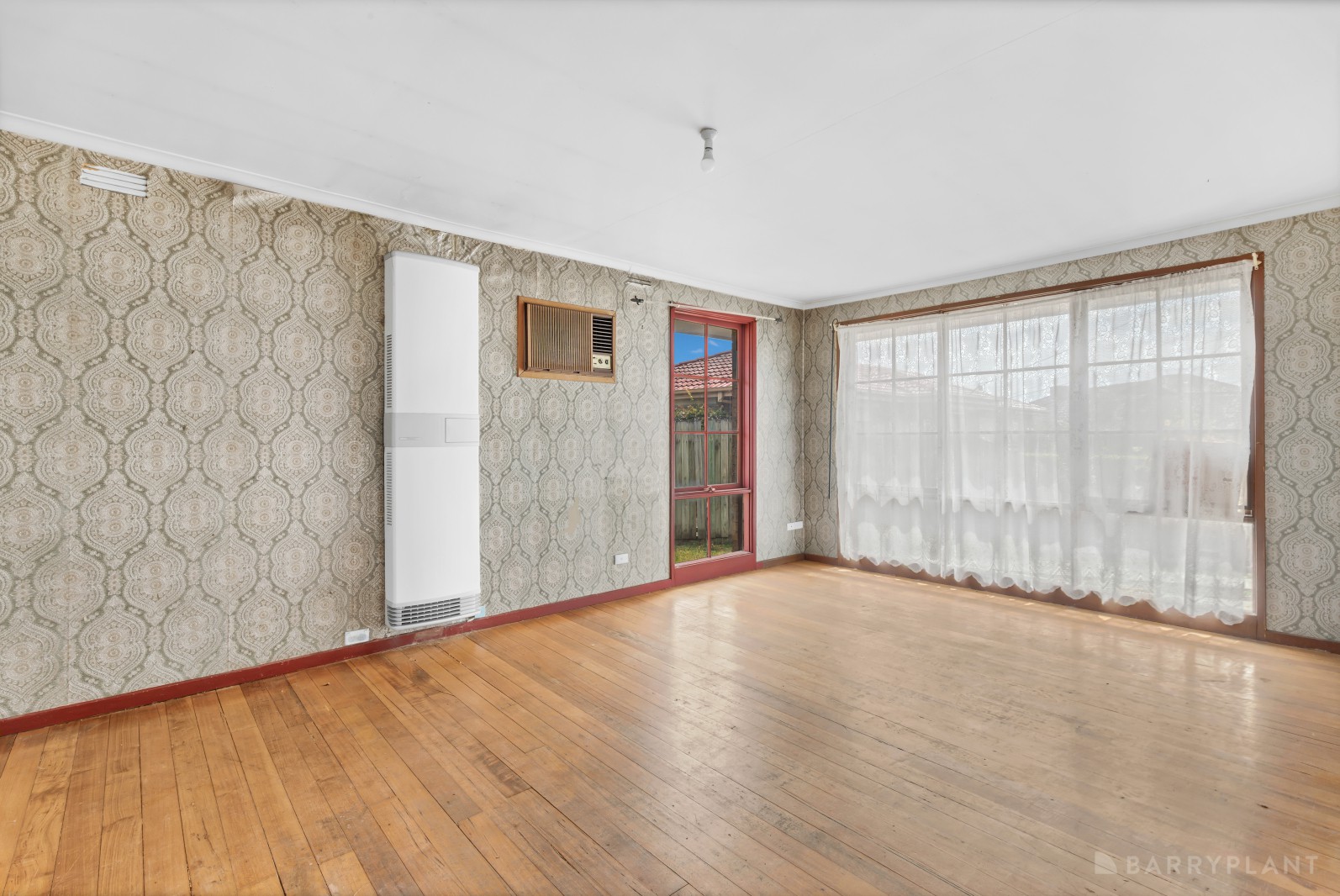 18 Harmony Court, Springvale South, VIC 3172 - Thumbnail 2 - 02/03/2026