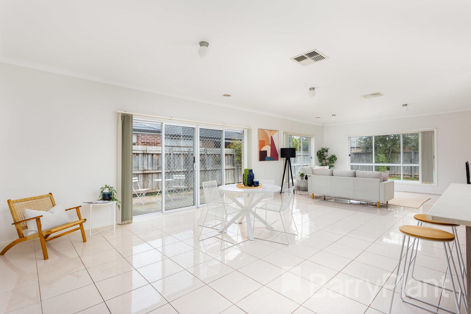 18 Haslewood Street, Point Cook, VIC 3030, Point Cook - Thumbnail 6