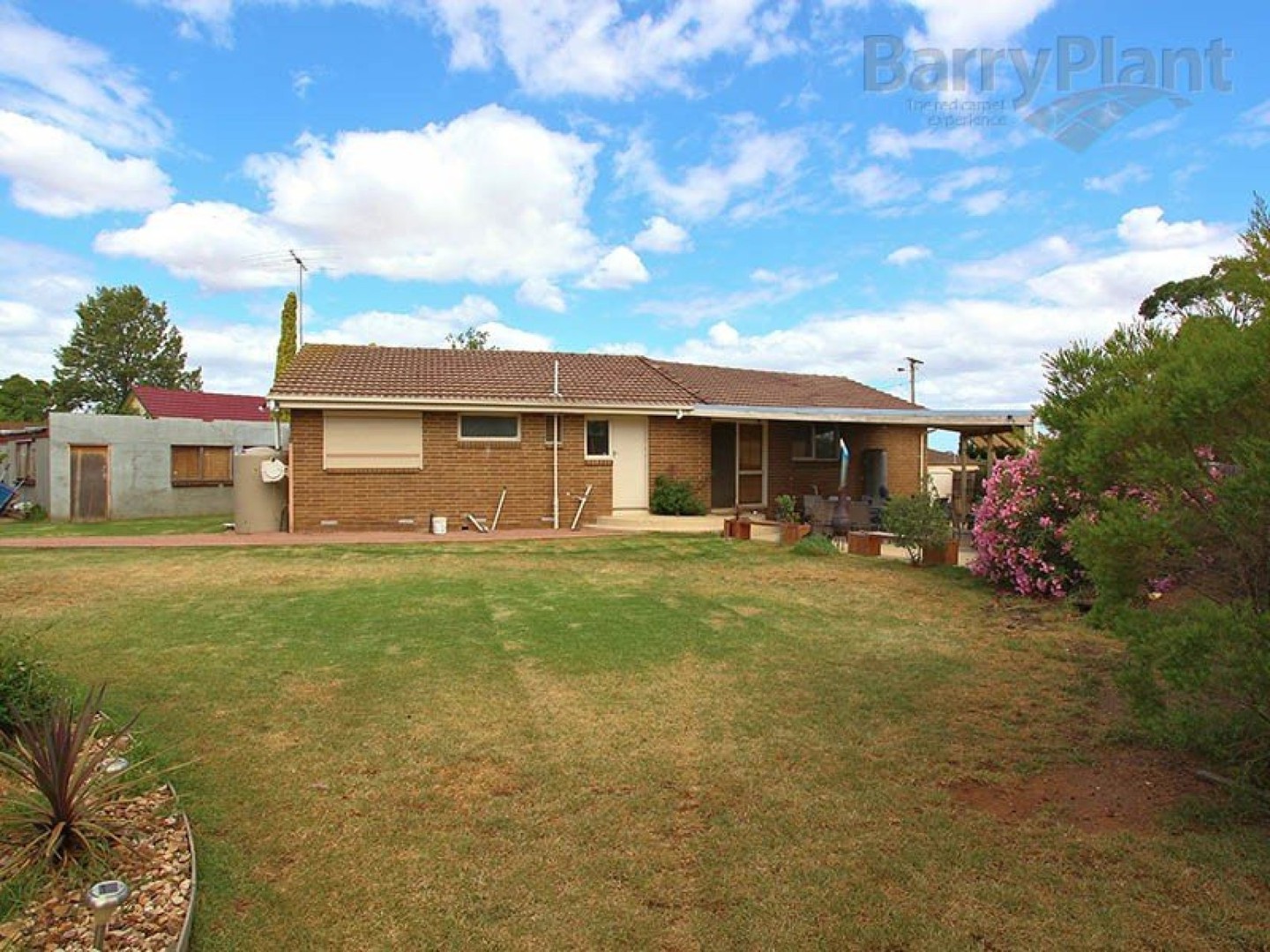 18 Hawkins Place, Melton, VIC 3337, Melton - Thumbnail 6