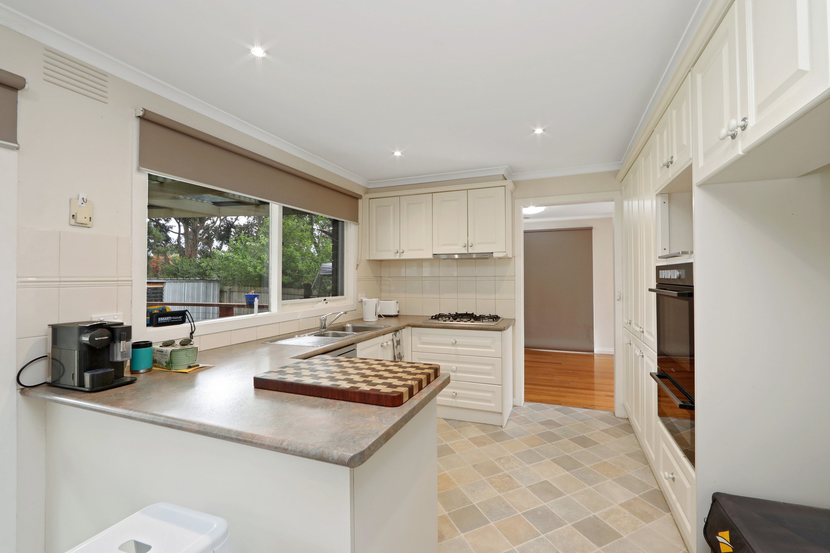 18 Helsal Drive, Wantirna South, VIC 3152, Wantirna South - Thumbnail 4