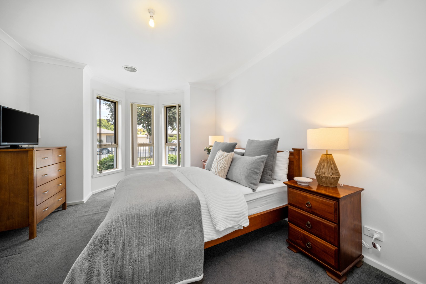18 Hendy Street, Corio, VIC 3214, Corio - Thumbnail 5