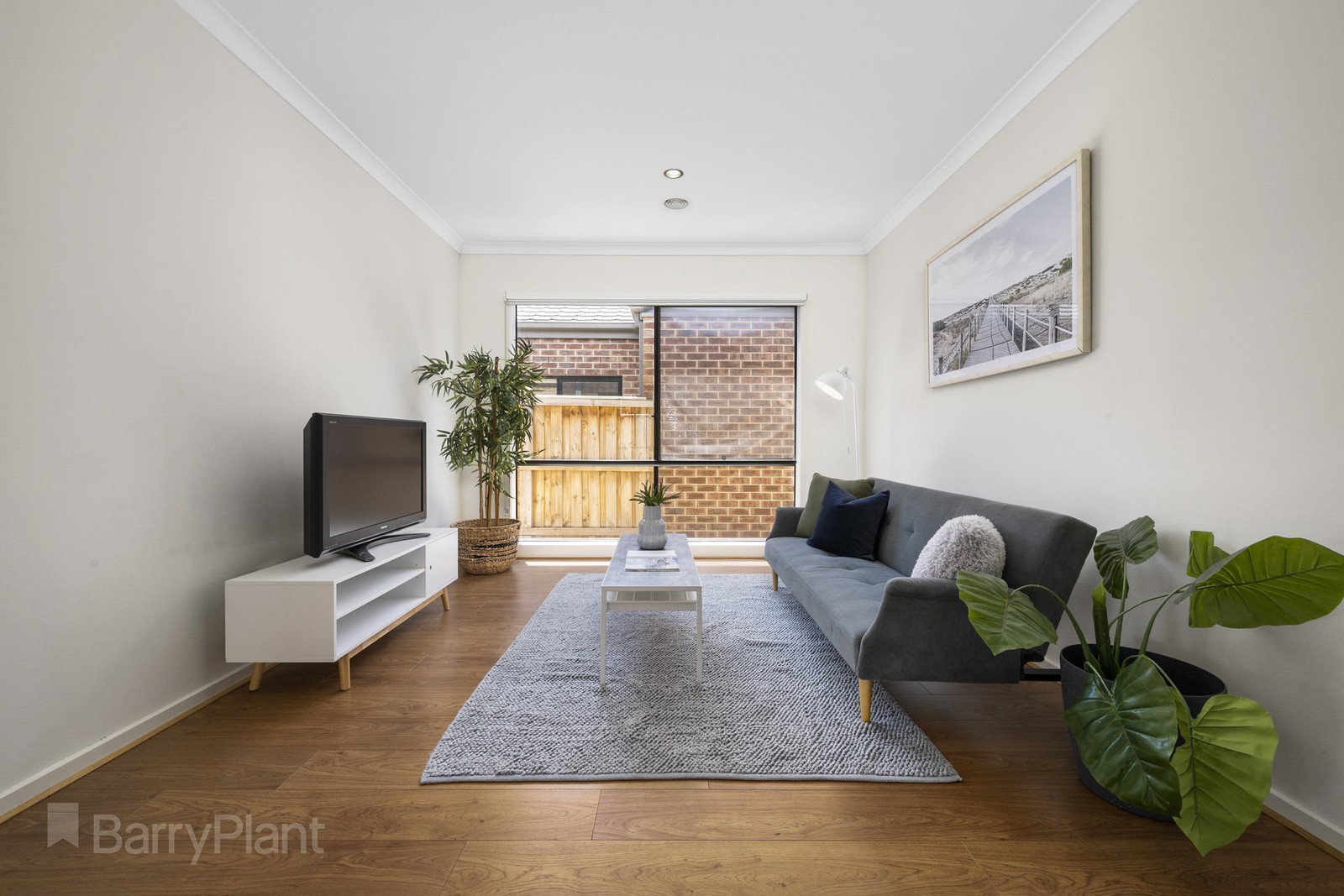 18 Hidcote Road, Point Cook, VIC 3030, Point Cook - Thumbnail 4