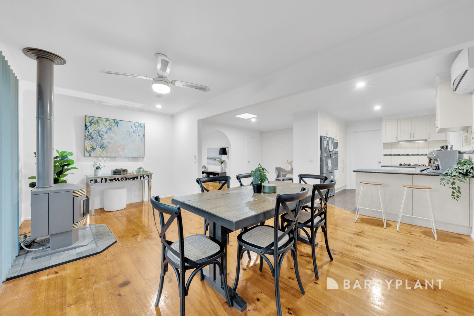 18 Higgs Avenue, Mill Park, VIC 3082, Mill Park - Thumbnail 5