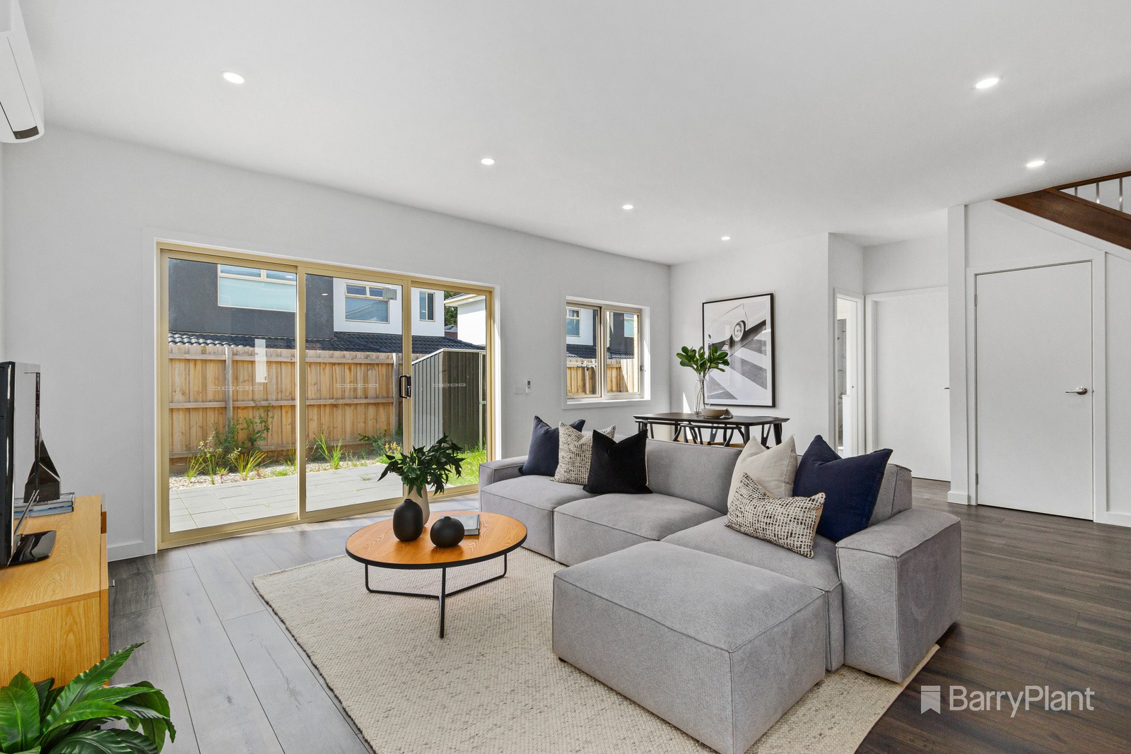18 Hill View Crescent Road, Ferntree Gully, VIC 3156, Ferntree Gully - Thumbnail 4