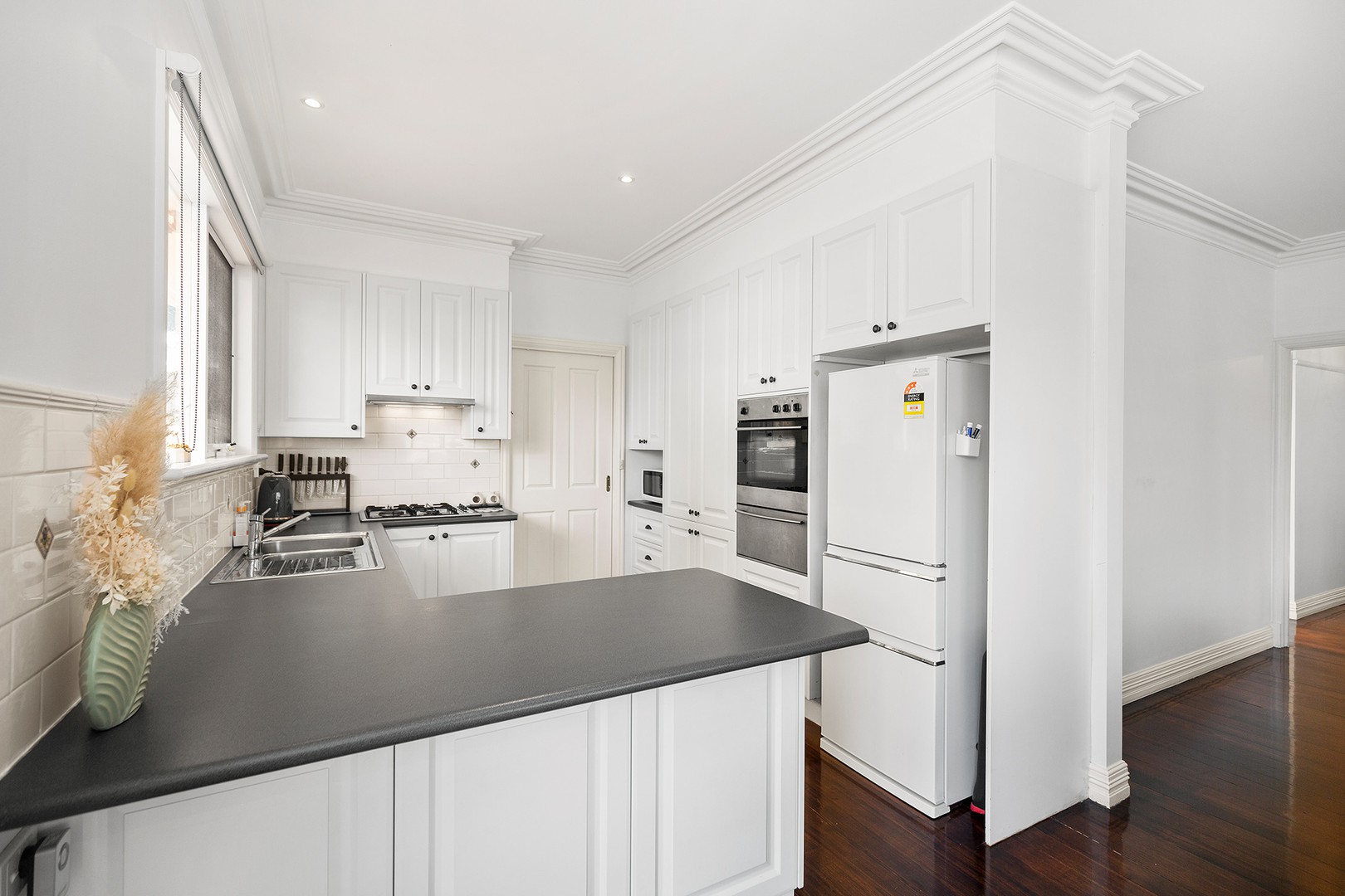 18 Hodges Street, Seaford, VIC 3198 - Thumbnail 1 - 16/03/2026