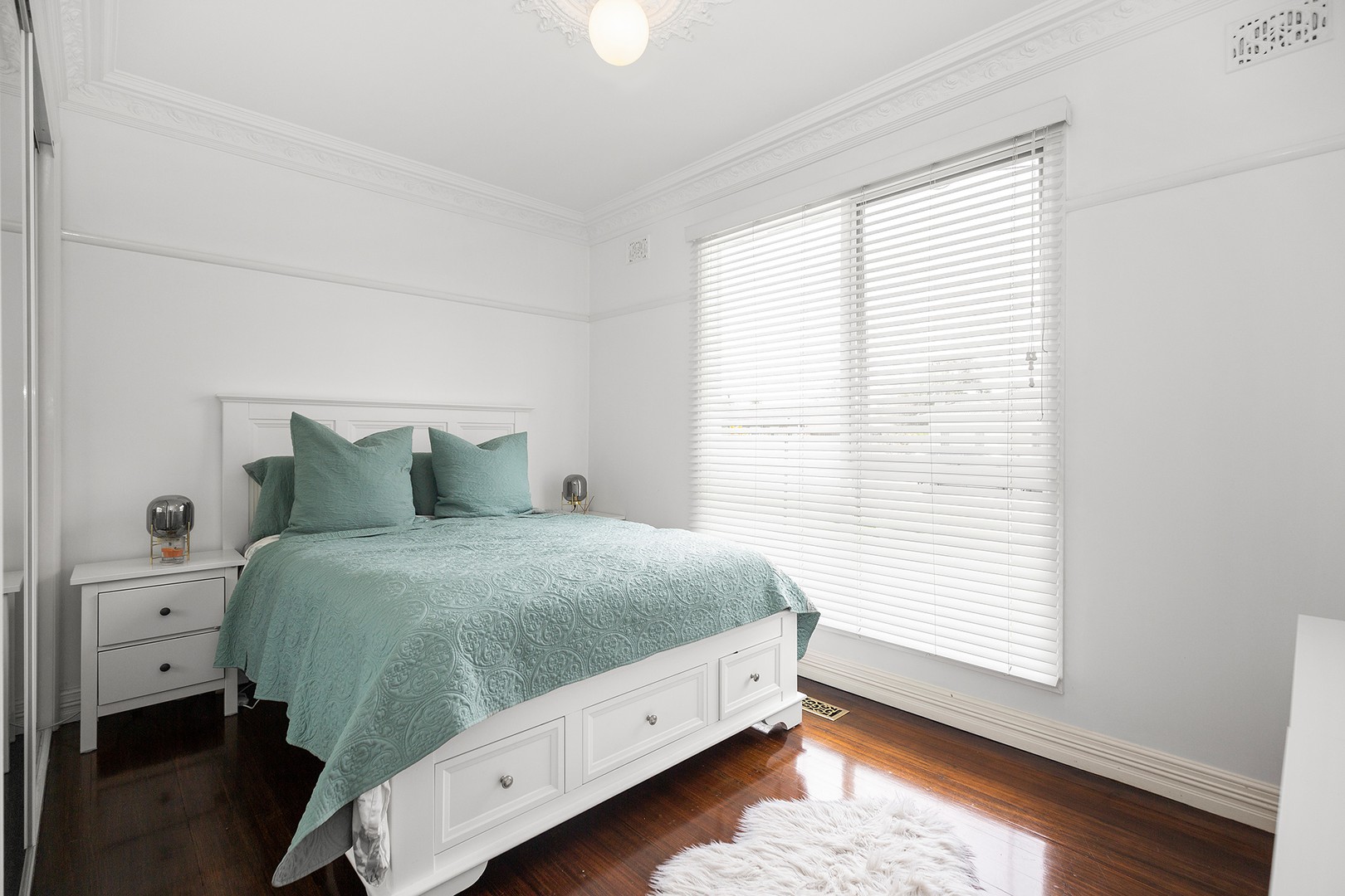 18 Hodges Street, Seaford, VIC 3198 - Thumbnail 2 - 16/03/2026