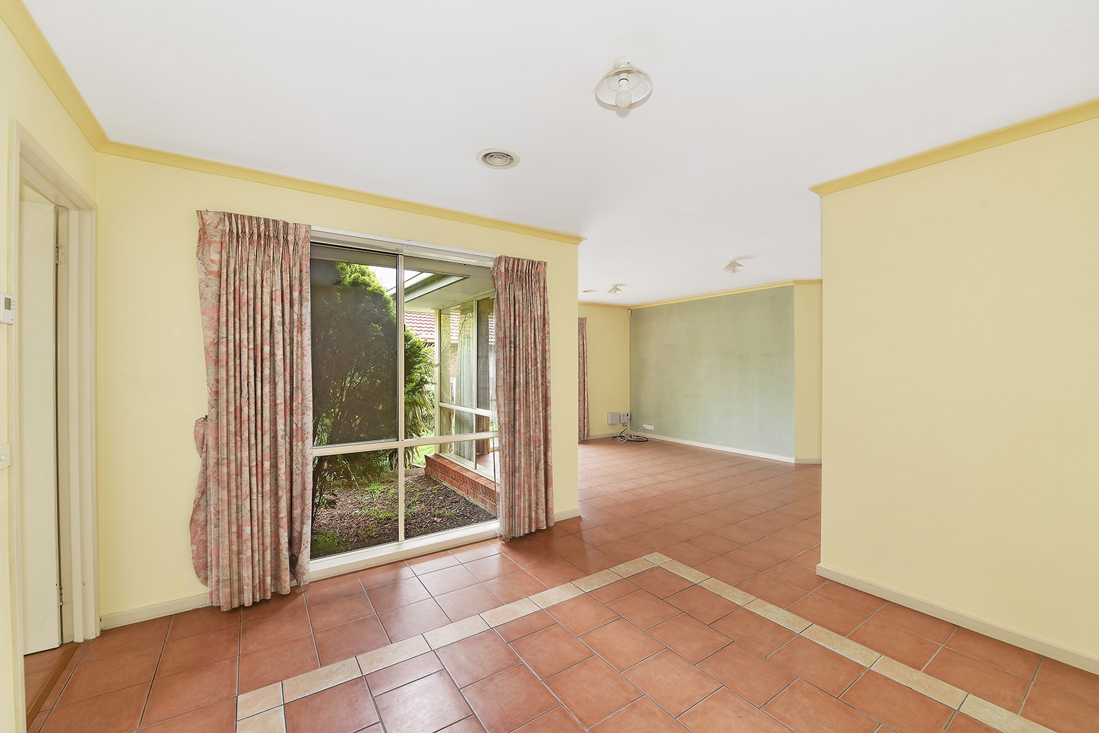 18  Hornsby Avenue, Westmeadows, VIC 3049, Westmeadows - Thumbnail 3