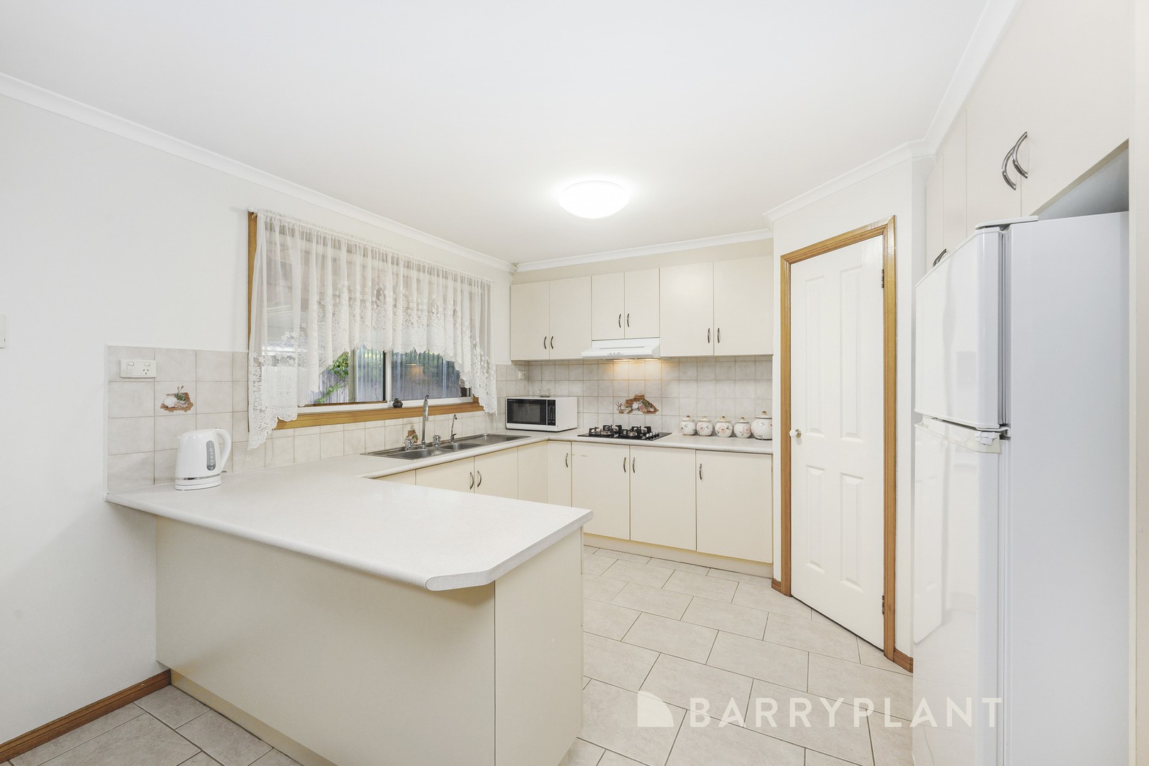 18 Hotham Crescent, Hoppers Crossing, VIC 3029, Hoppers Crossing - Thumbnail 5