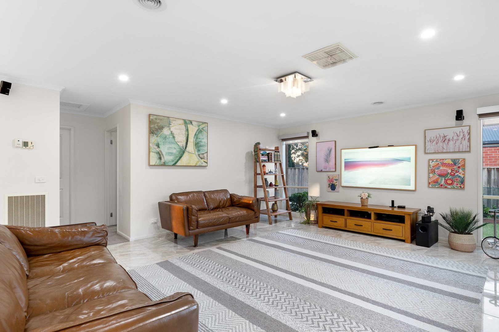 18 Illawarra Circuit, Taylors Hill, VIC 3037, Taylors Hill - Thumbnail 7