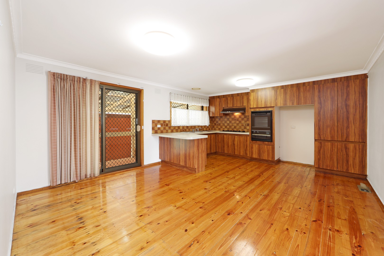 18 Jamieson Avenue, Rowville, VIC 3178, Rowville - Thumbnail 4