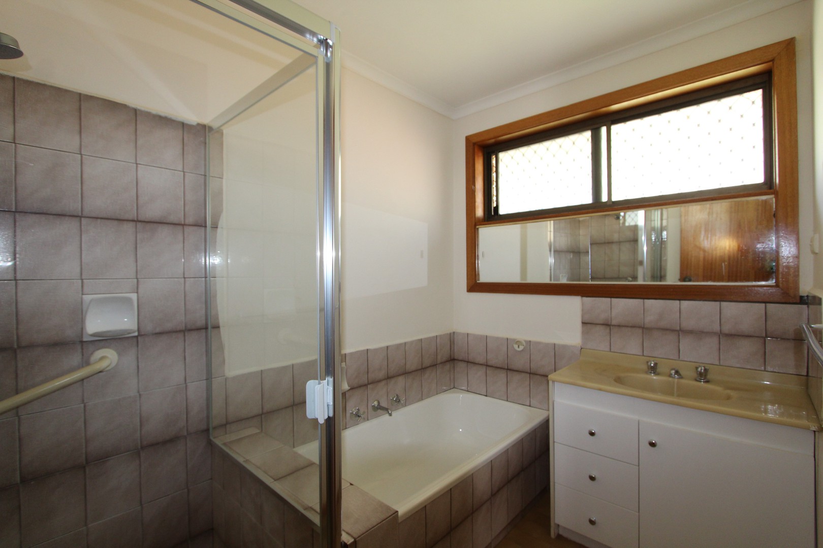 18 Jamieson Avenue, Rowville, VIC 3178, Rowville - Thumbnail 5