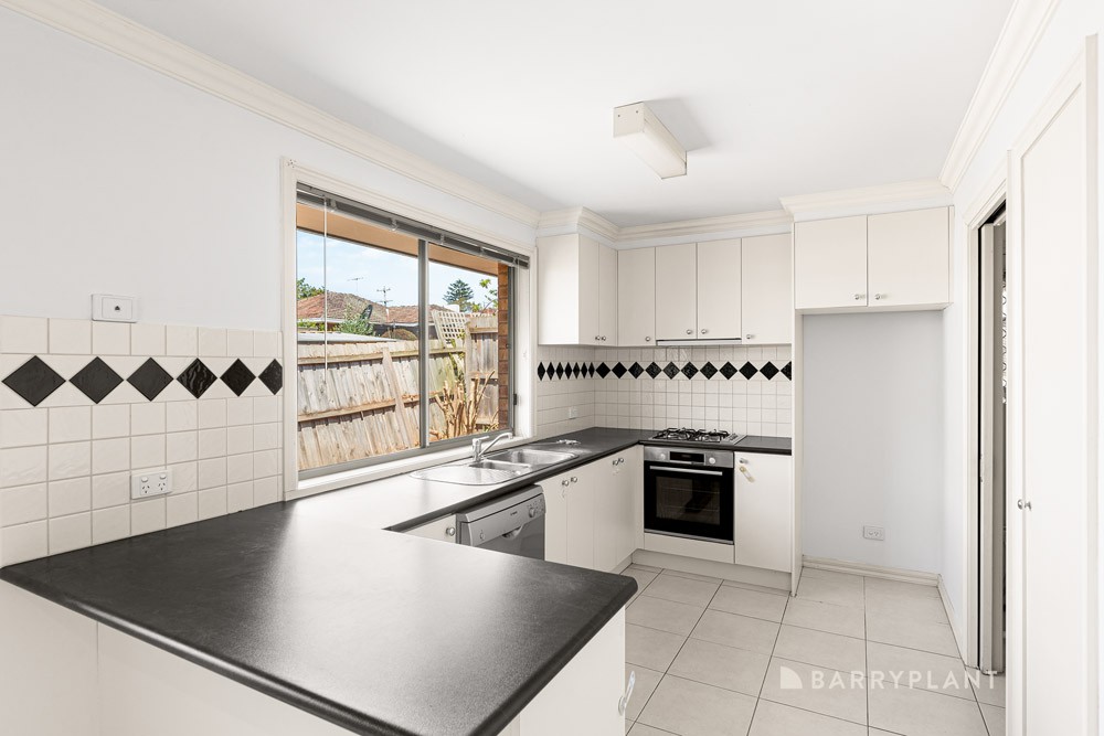 18 Janet Street, Templestowe Lower, VIC 3107 - Thumbnail 1 - 04/03/2025