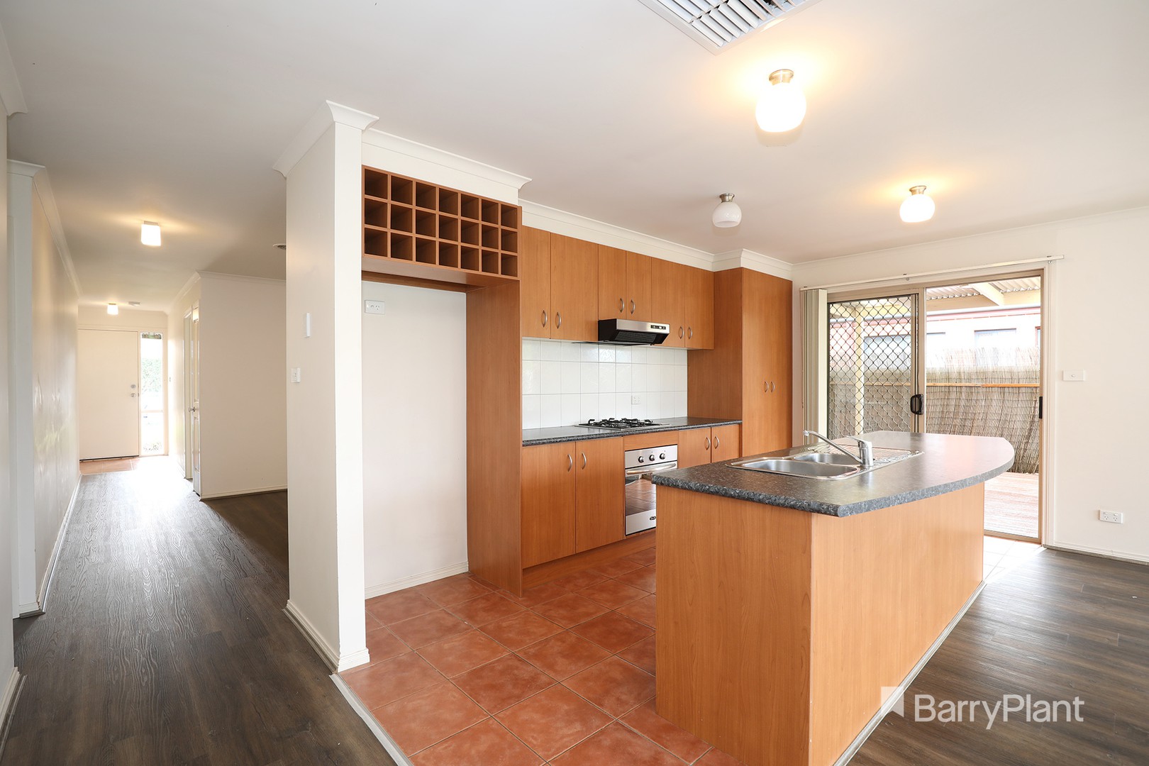 18 Janna Place, Berwick, VIC 3806, Berwick - Thumbnail 2