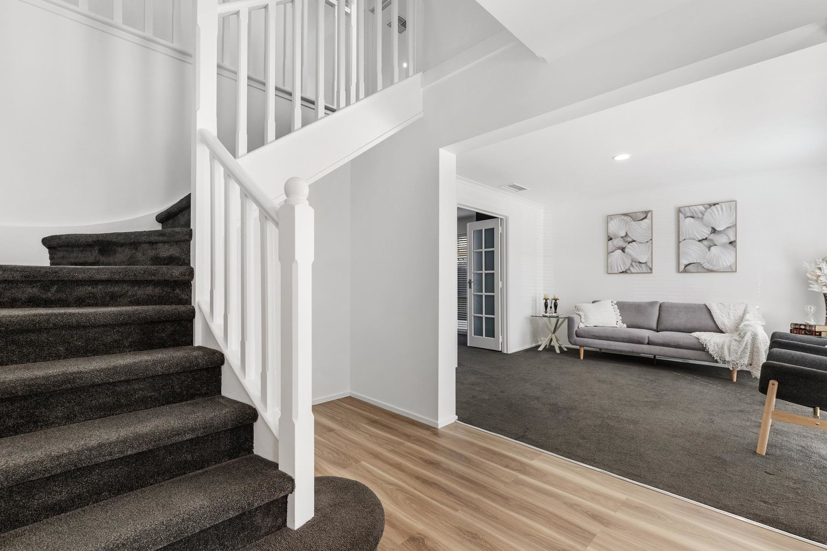 18 John Paul Drive, Hillside, VIC 3037 - Thumbnail 2 - 27/09/2023