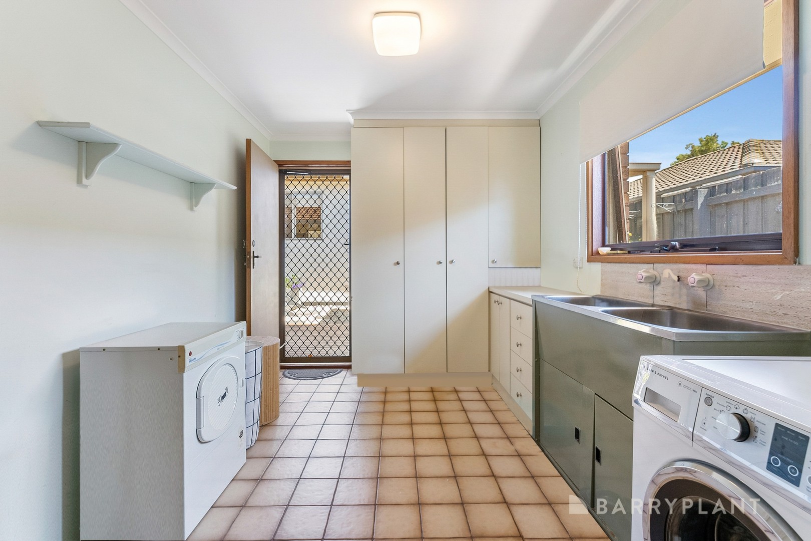 18 Kiely Avenue, Werribee, VIC 3030, Werribee - Thumbnail 7