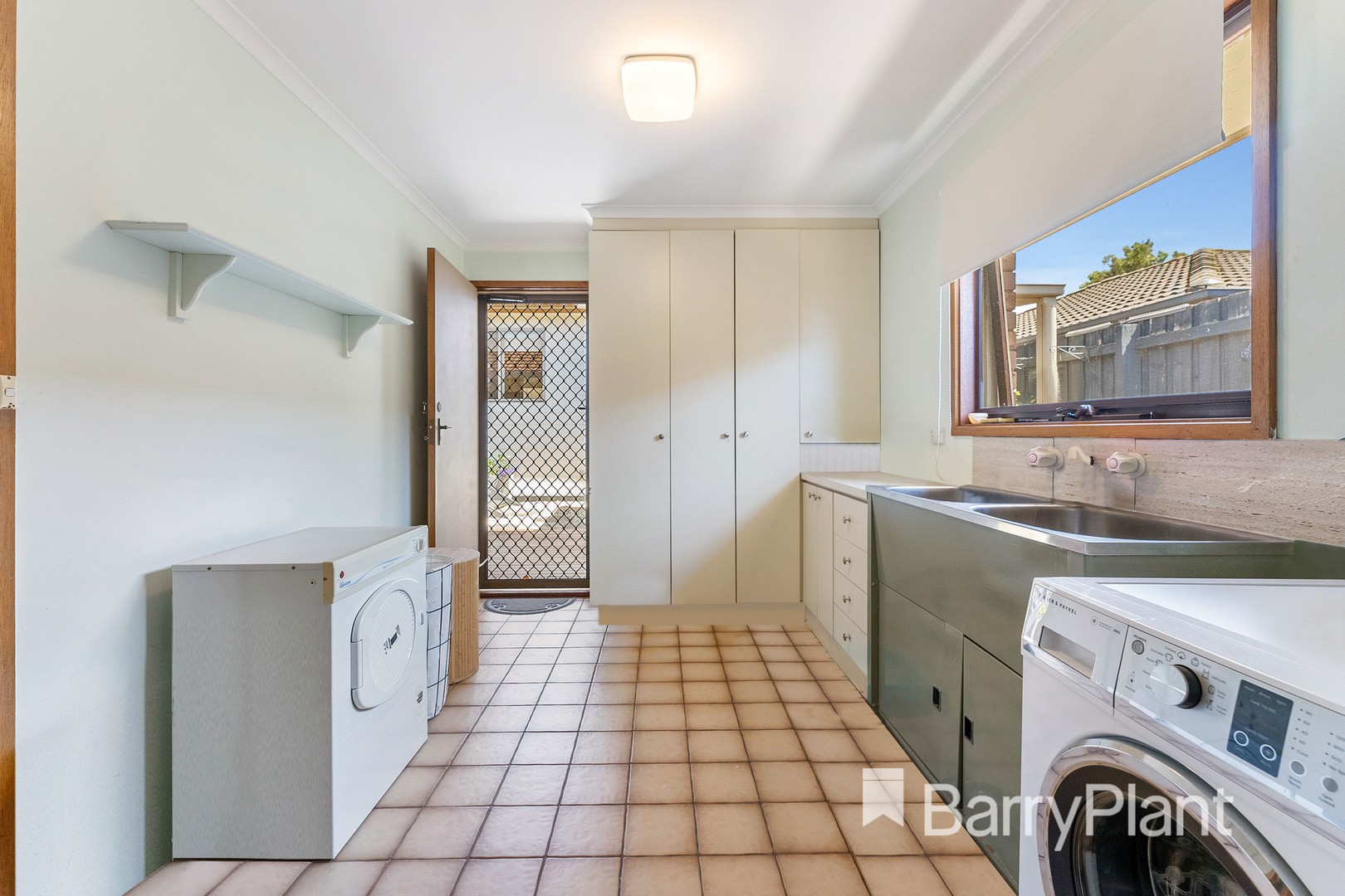 18 Kiely Avenue, Werribee, VIC 3030, Werribee - Thumbnail 7