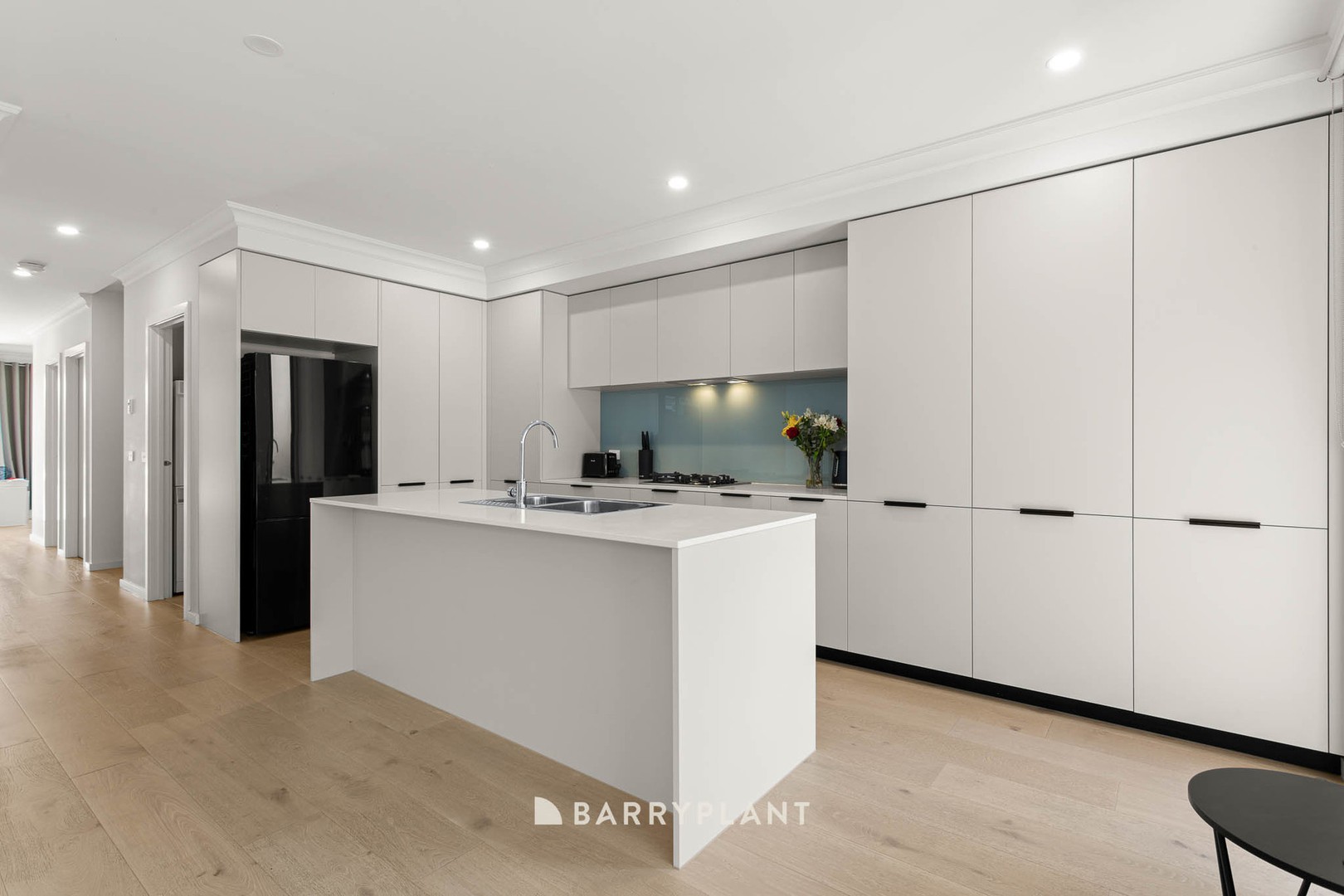 18 Knotwood Street, Narre Warren, VIC 3805, Narre Warren - Thumbnail 3