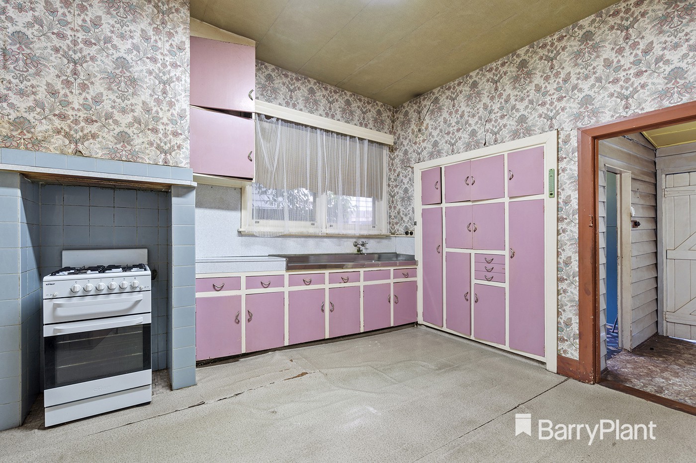 18 Latona Avenue, Preston, VIC 3072, Preston - Thumbnail 7