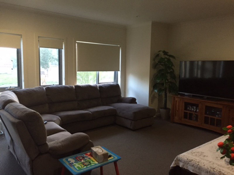 18 Lawn Walk, Mernda, VIC 3754 - Thumbnail 2 - 30/01/2024