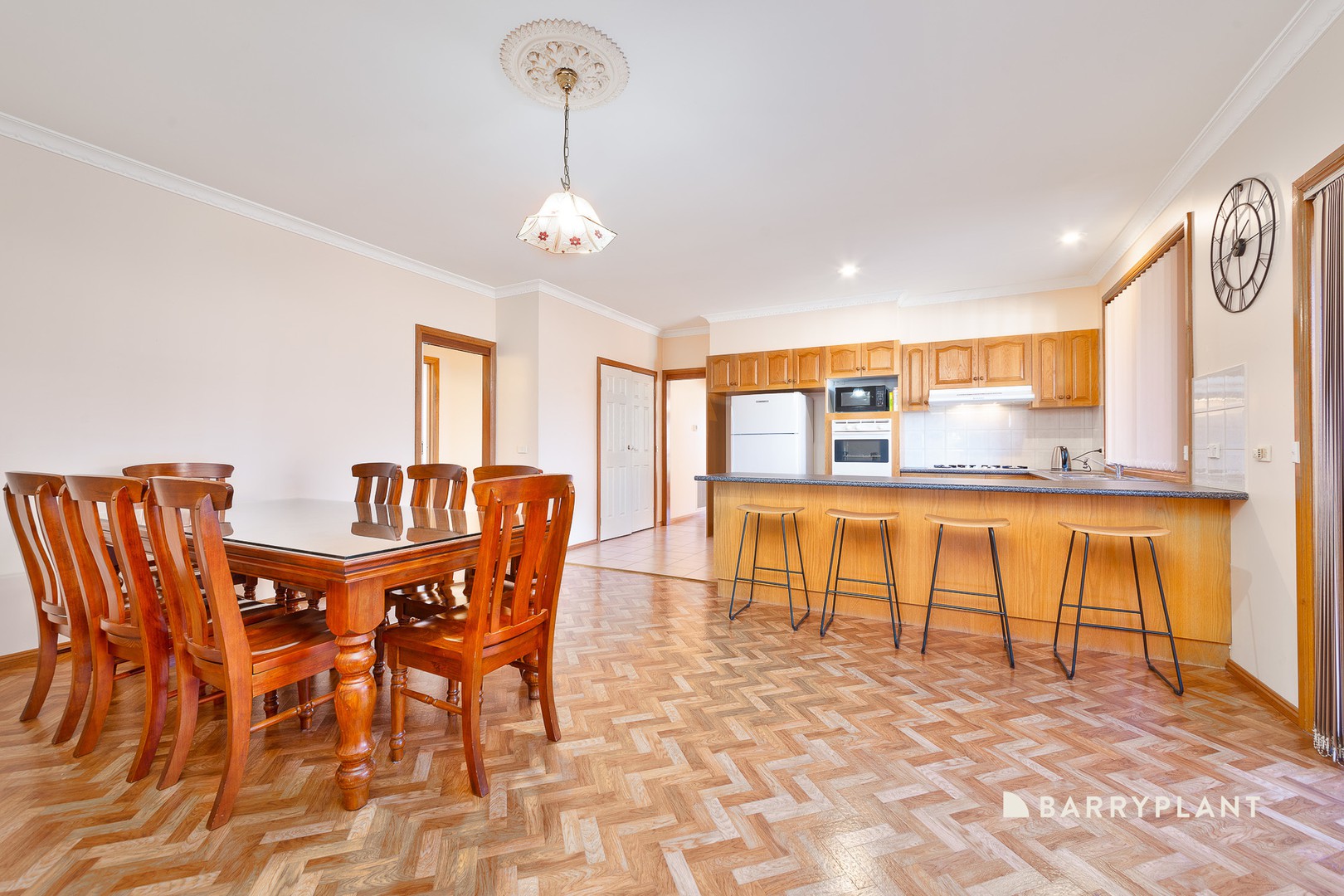 18 Lionheart Court, Epping, VIC 3076, Epping - Thumbnail 2