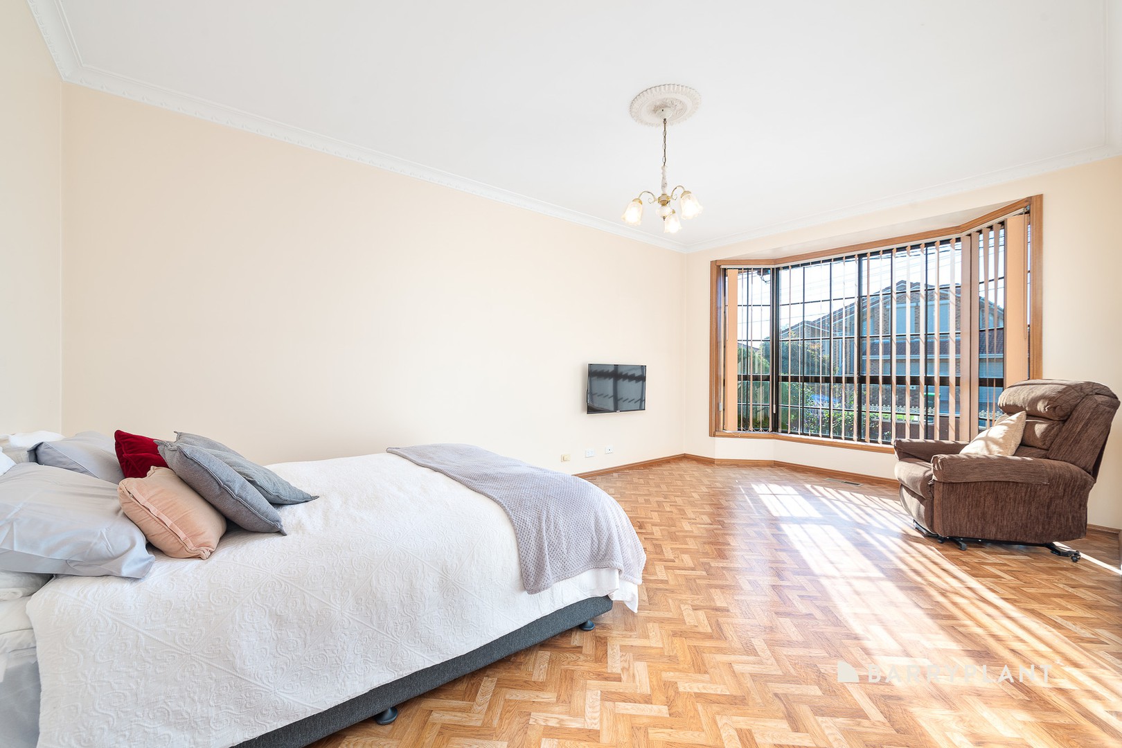 18 Lionheart Court, Epping, VIC 3076, Epping - Thumbnail 7