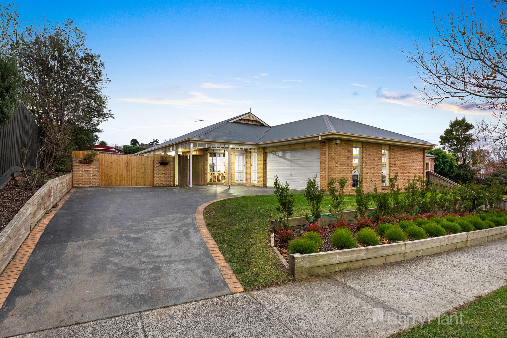 18 Livingstone Boulevard, Pakenham, VIC 3810, Pakenham - Image 1