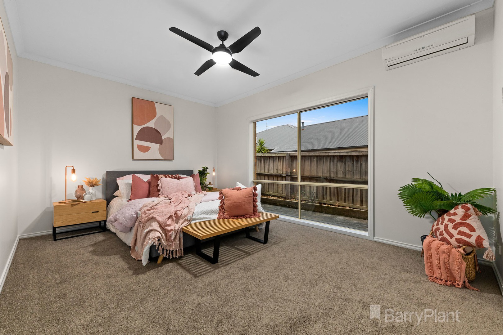 18 Livingstone Boulevard, Pakenham, VIC 3810, Pakenham - Thumbnail 6
