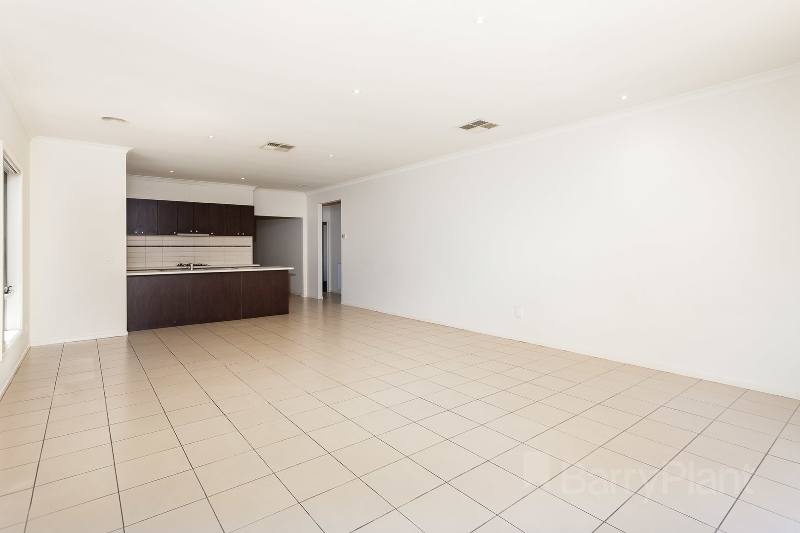 18 Loon Drive, Williams Landing, VIC 3027, Williams Landing - Thumbnail 4