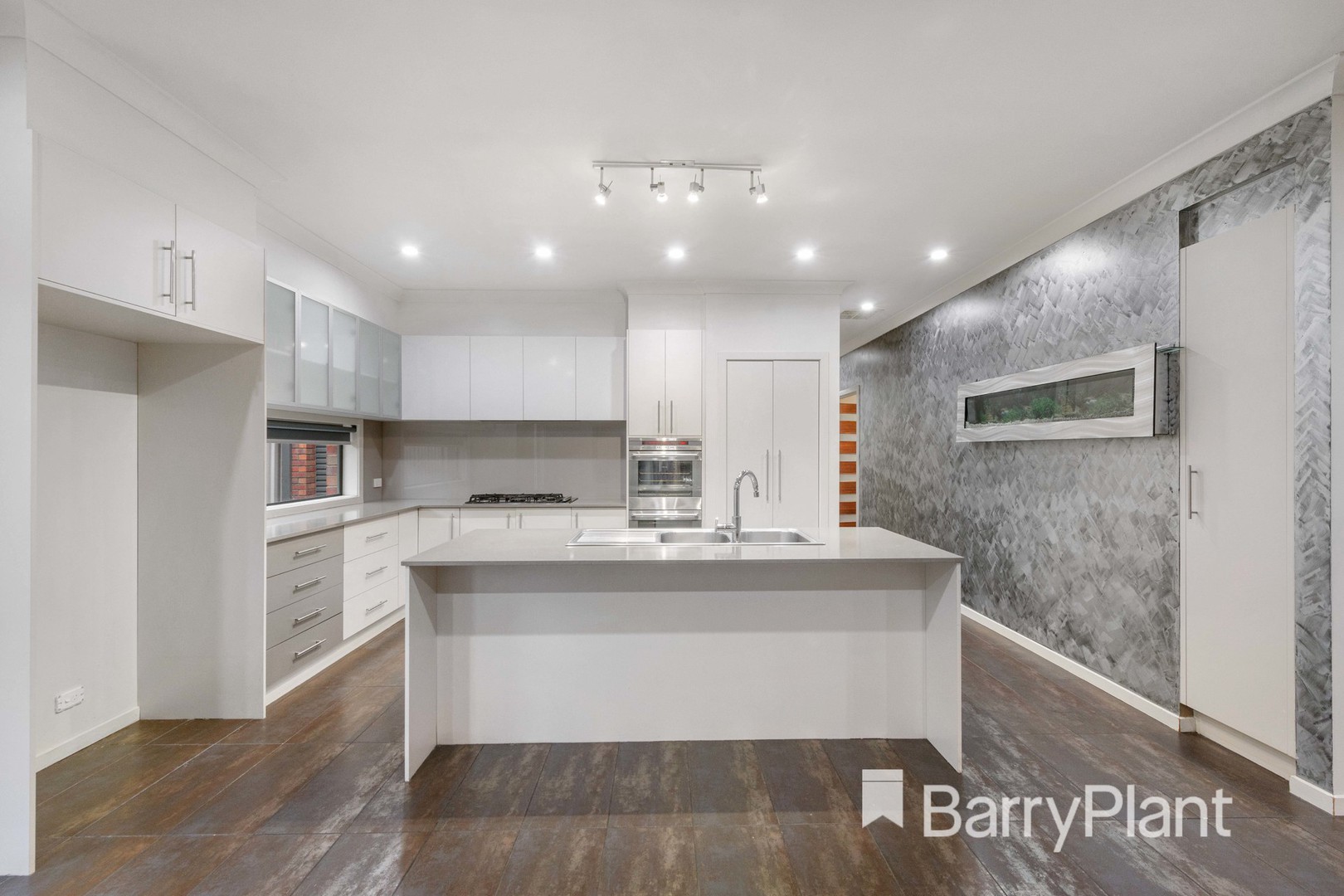18 Lyons Avenue, Burnside Heights, VIC 3023, Burnside Heights - Thumbnail 8