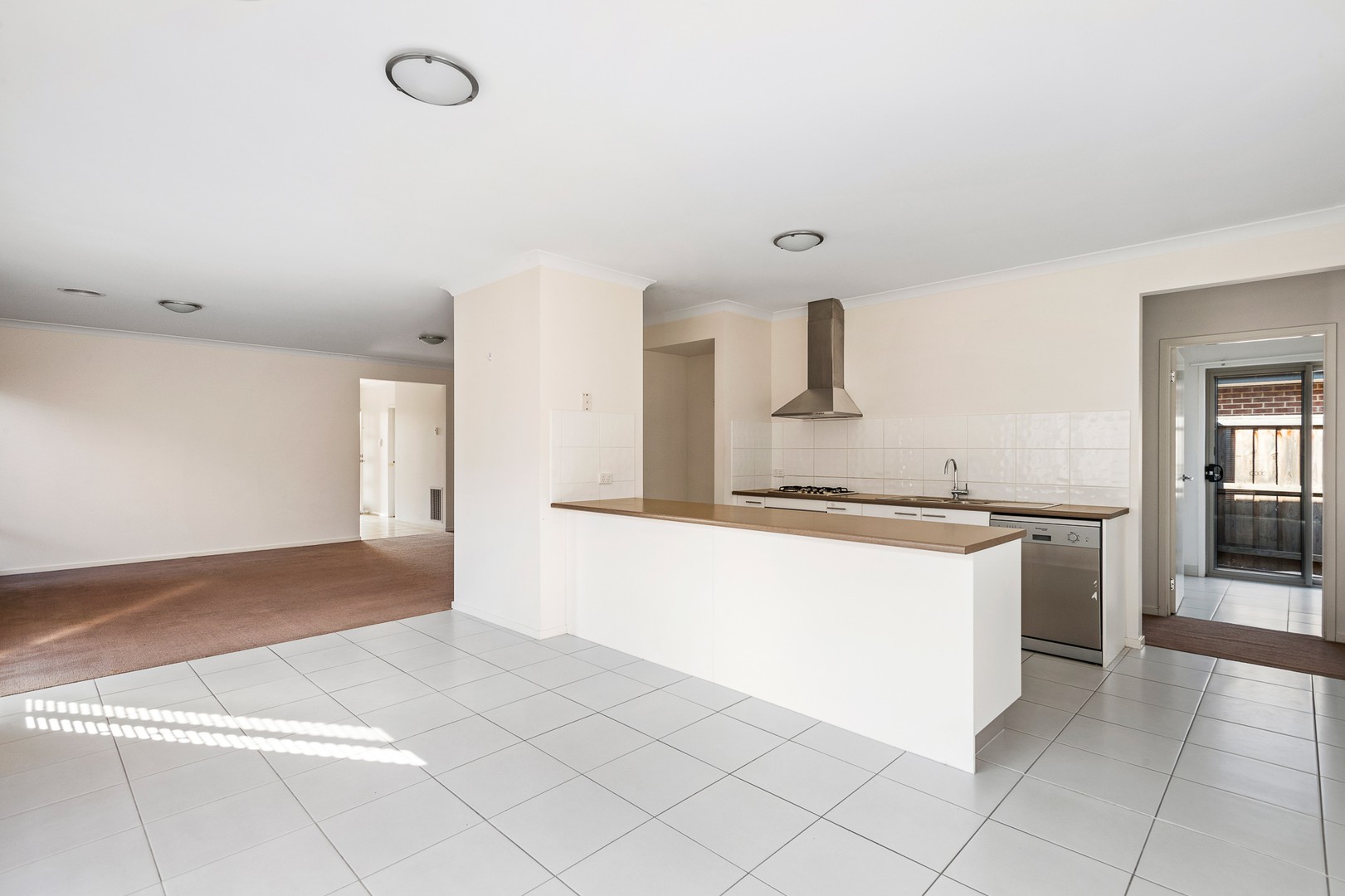 18 MacQueen StreetMernda, VIC 3754  - Leased, Mernda - Thumbnail 6