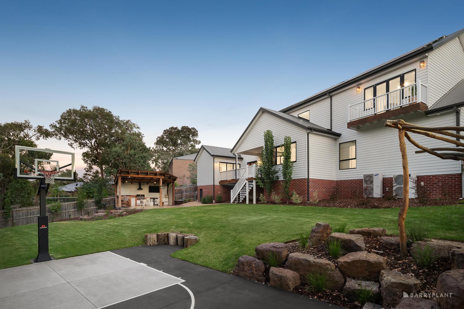 18 Magpie Court, Diamond Creek, VIC 3089, Diamond Creek - Thumbnail 2