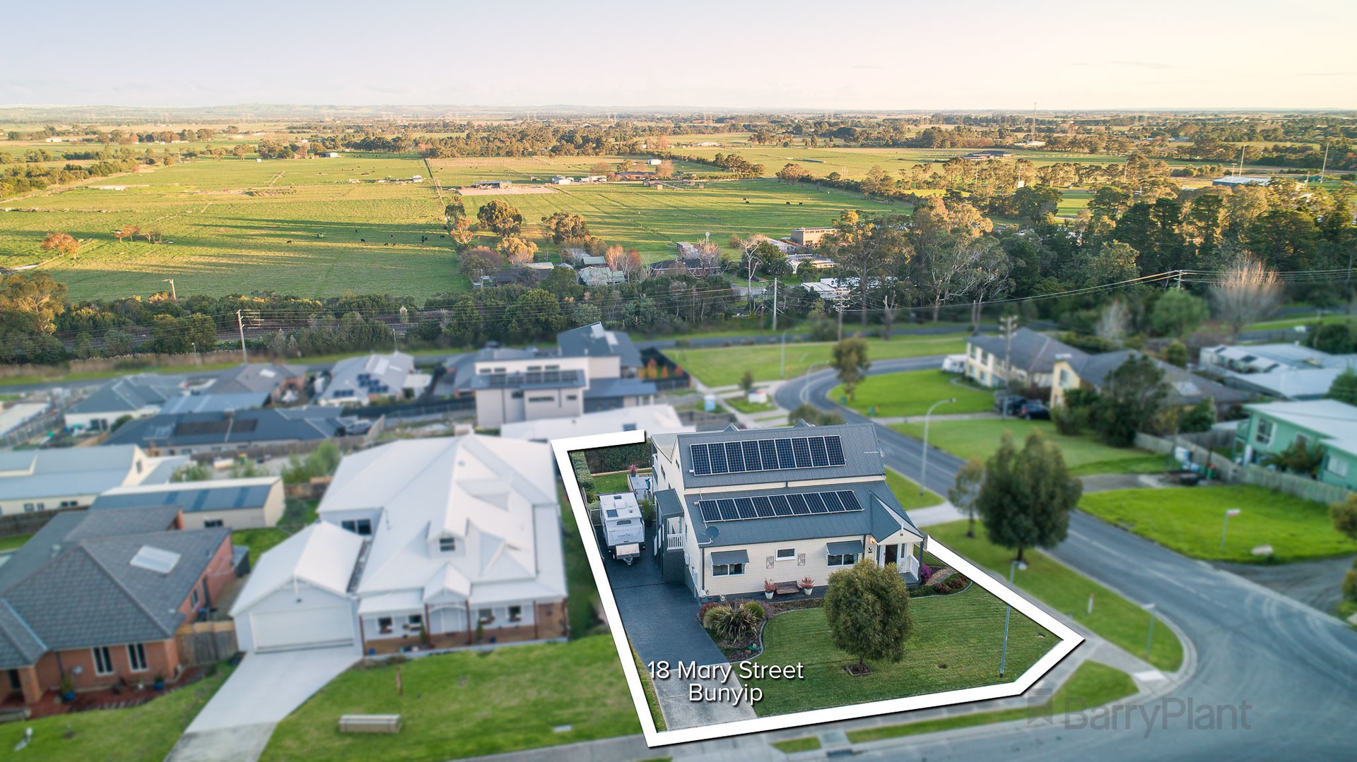 18 Mary Street, Bunyip, VIC 3815, Bunyip - Thumbnail 2