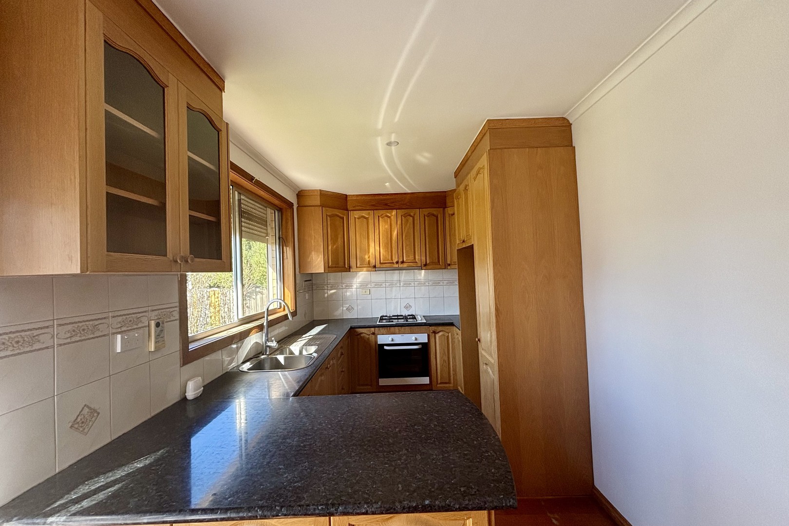 18 Maxwell Street, Lalor, VIC 3075, Lalor - Thumbnail 2
