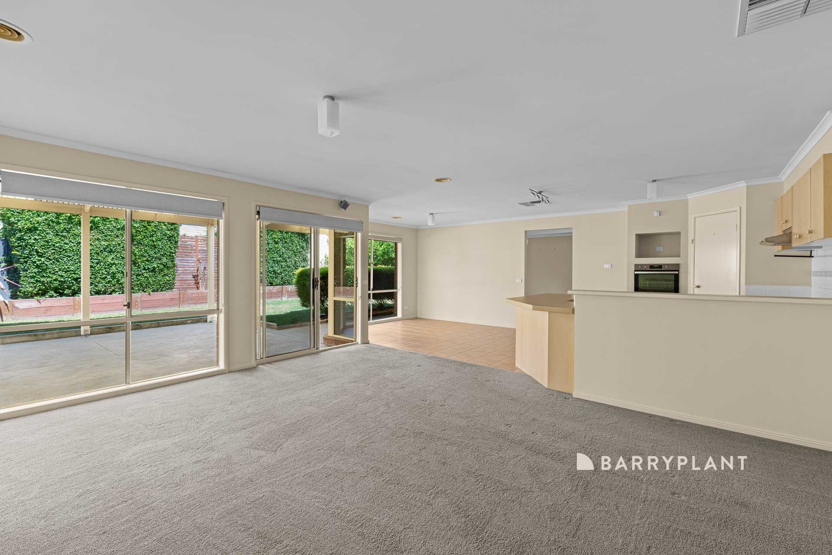 18 Mccartney Drive, Narre Warren South, VIC 3805, Narre Warren South - Thumbnail 2
