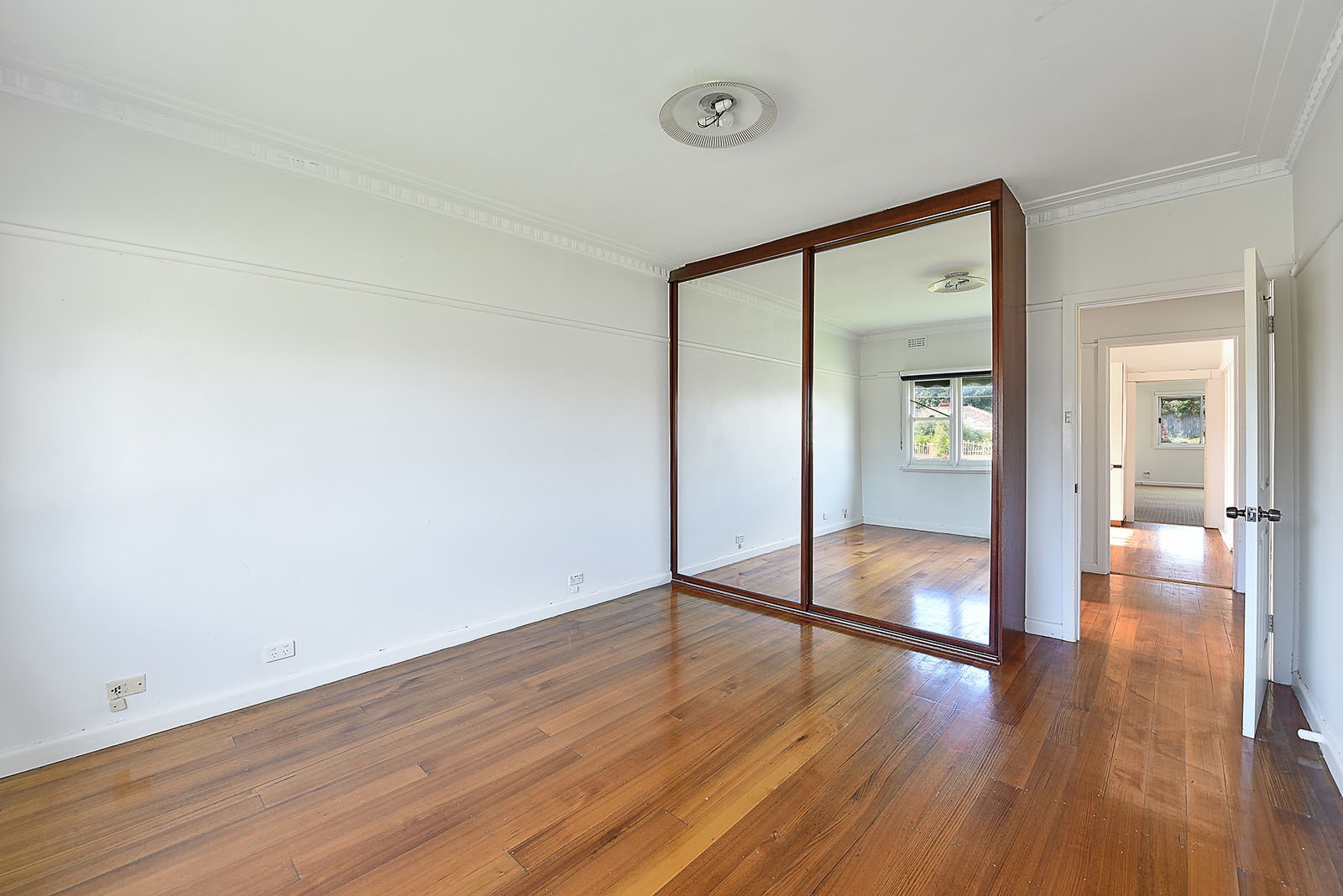 18 Mccasker Avenue, Reservoir, VIC 3073, Reservoir - Thumbnail 7