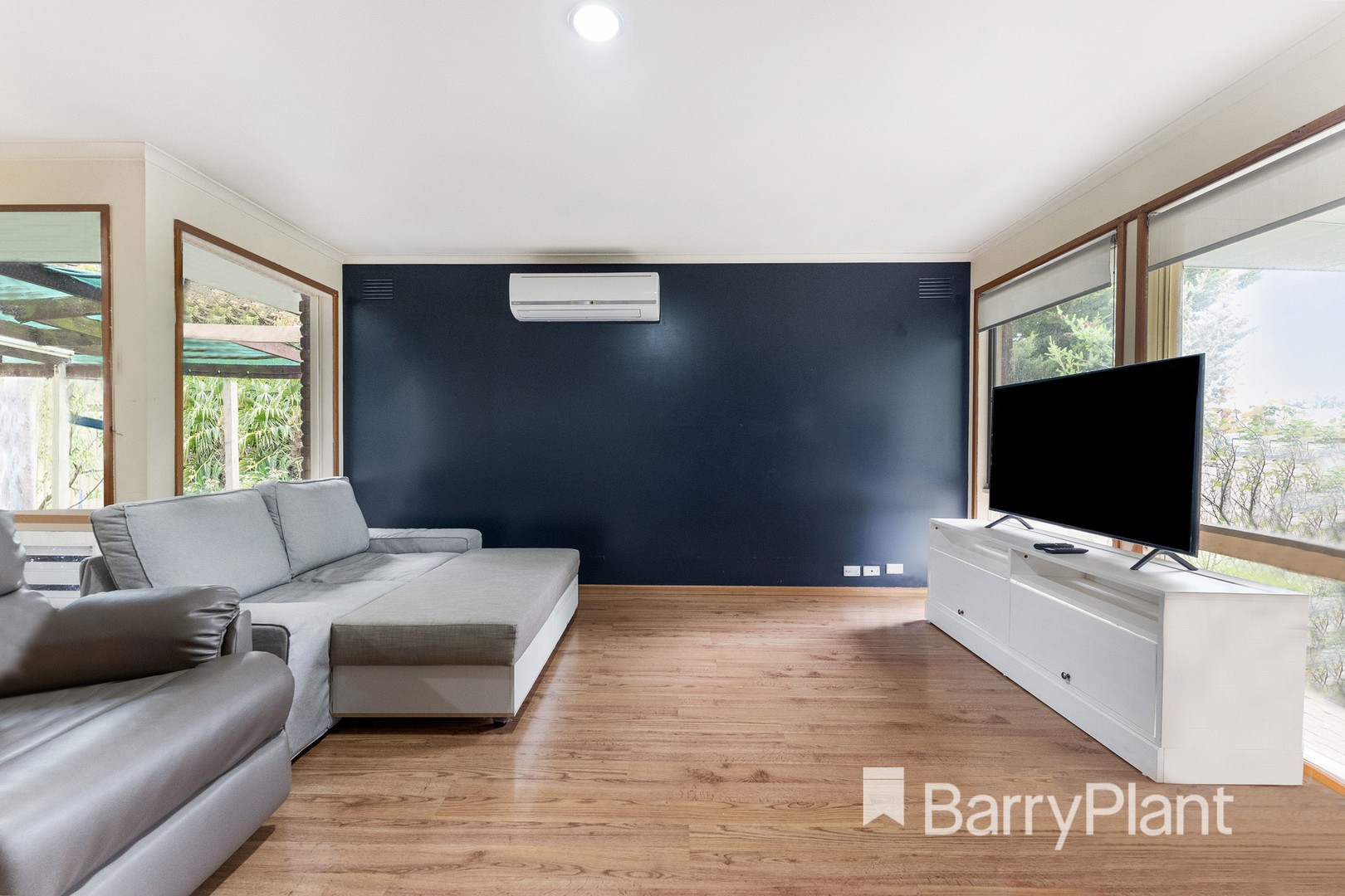 18 McKellar AvenueHoppers Crossing, VIC 3029, Hoppers Crossing - Thumbnail 2