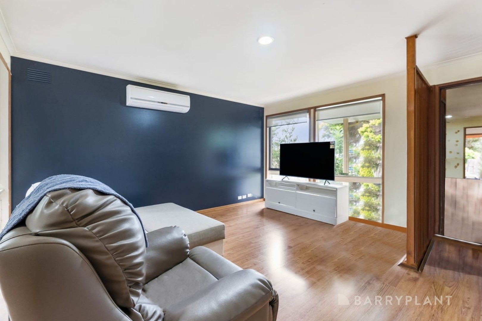 18 Mckellar Avenue, Hoppers Crossing, VIC 3029, Hoppers Crossing - Thumbnail 3