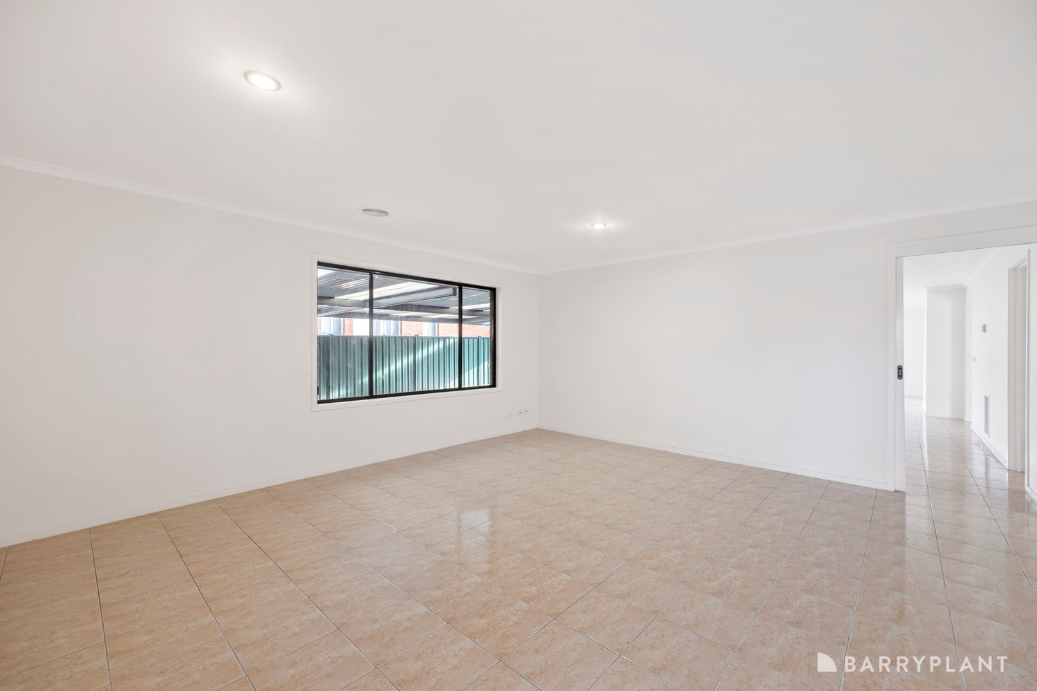 18 Mcquillan Way, Burnside, VIC 3023, Burnside - Thumbnail 5