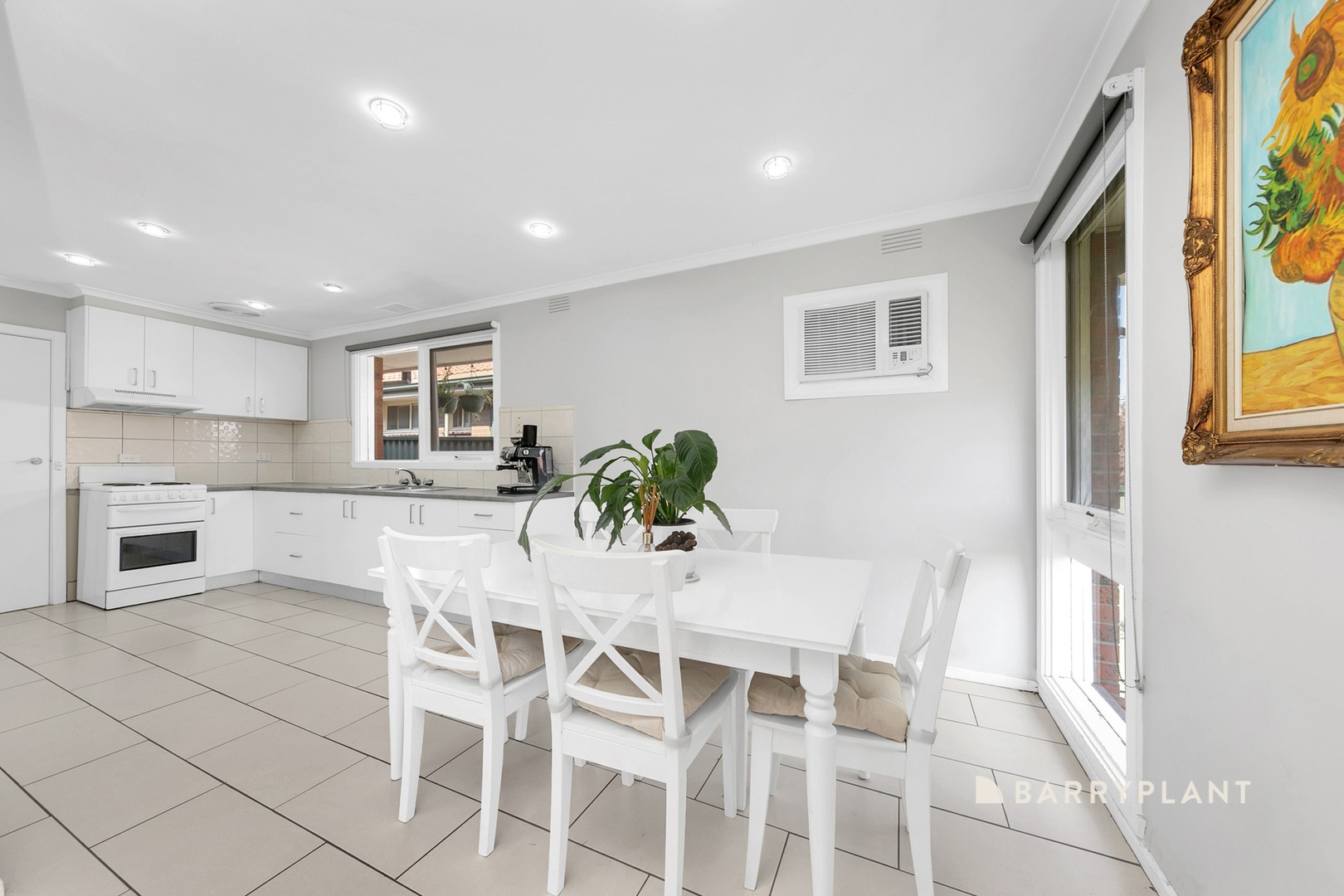 18 Menzies Parade, Lalor, VIC 3075, Lalor - Thumbnail 5