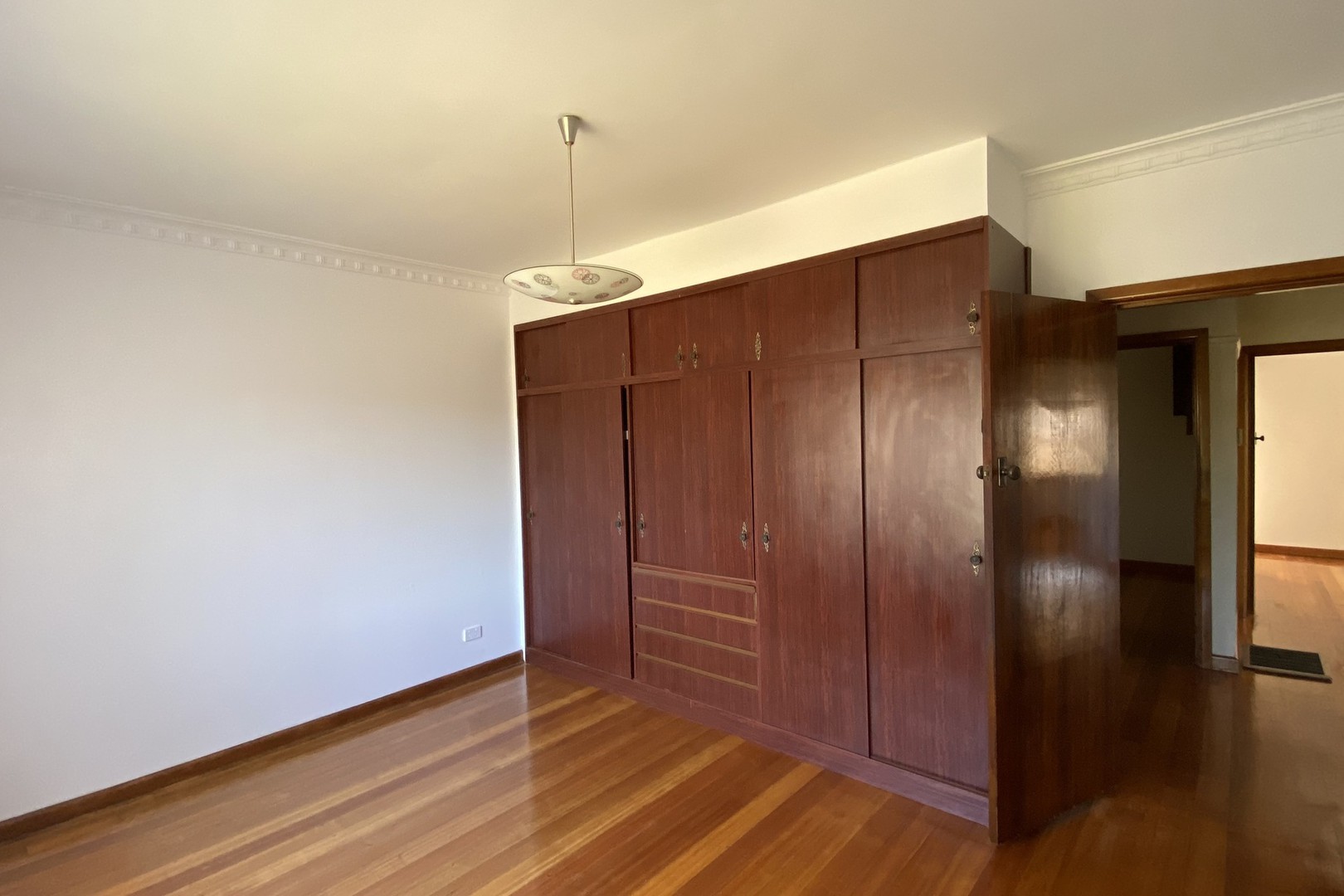 18 Merrilands Road, Reservoir, VIC 3073, Reservoir - Thumbnail 8