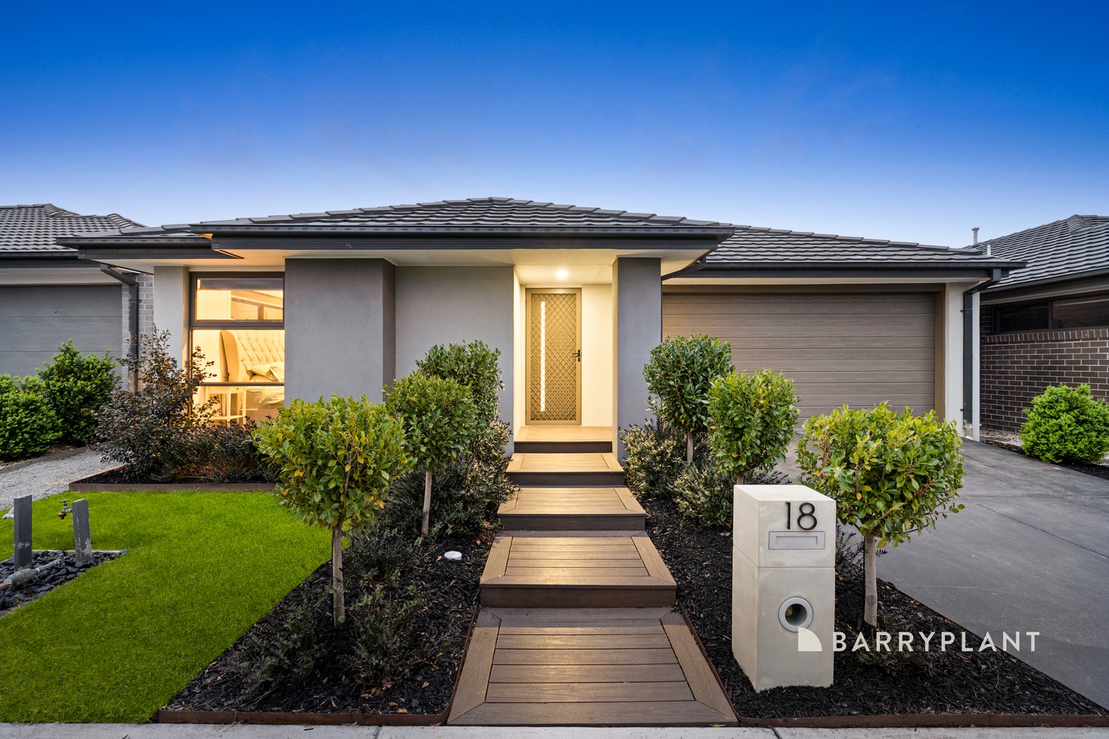 18 Millicent Parade, Officer, VIC 3809