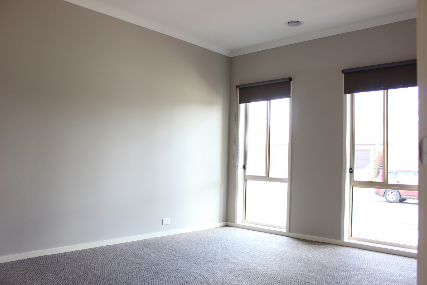 18 Minto Avenue, Epping, VIC 3076, Epping - Thumbnail 4