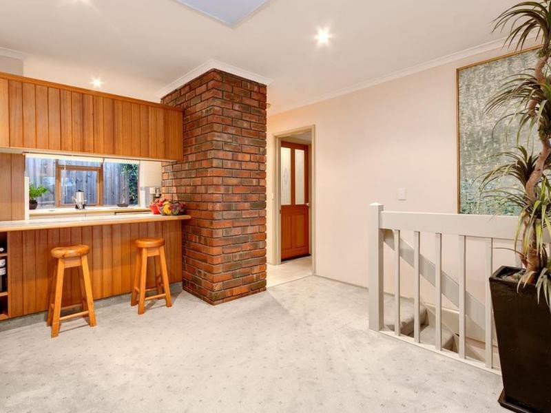 18 Mirabel Avenue, Ringwood East, VIC 3135, Ringwood East - Thumbnail 4