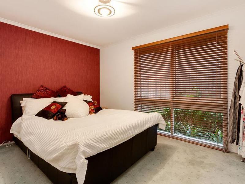 18 Mirabel Avenue, Ringwood East, VIC 3135, Ringwood East - Thumbnail 5