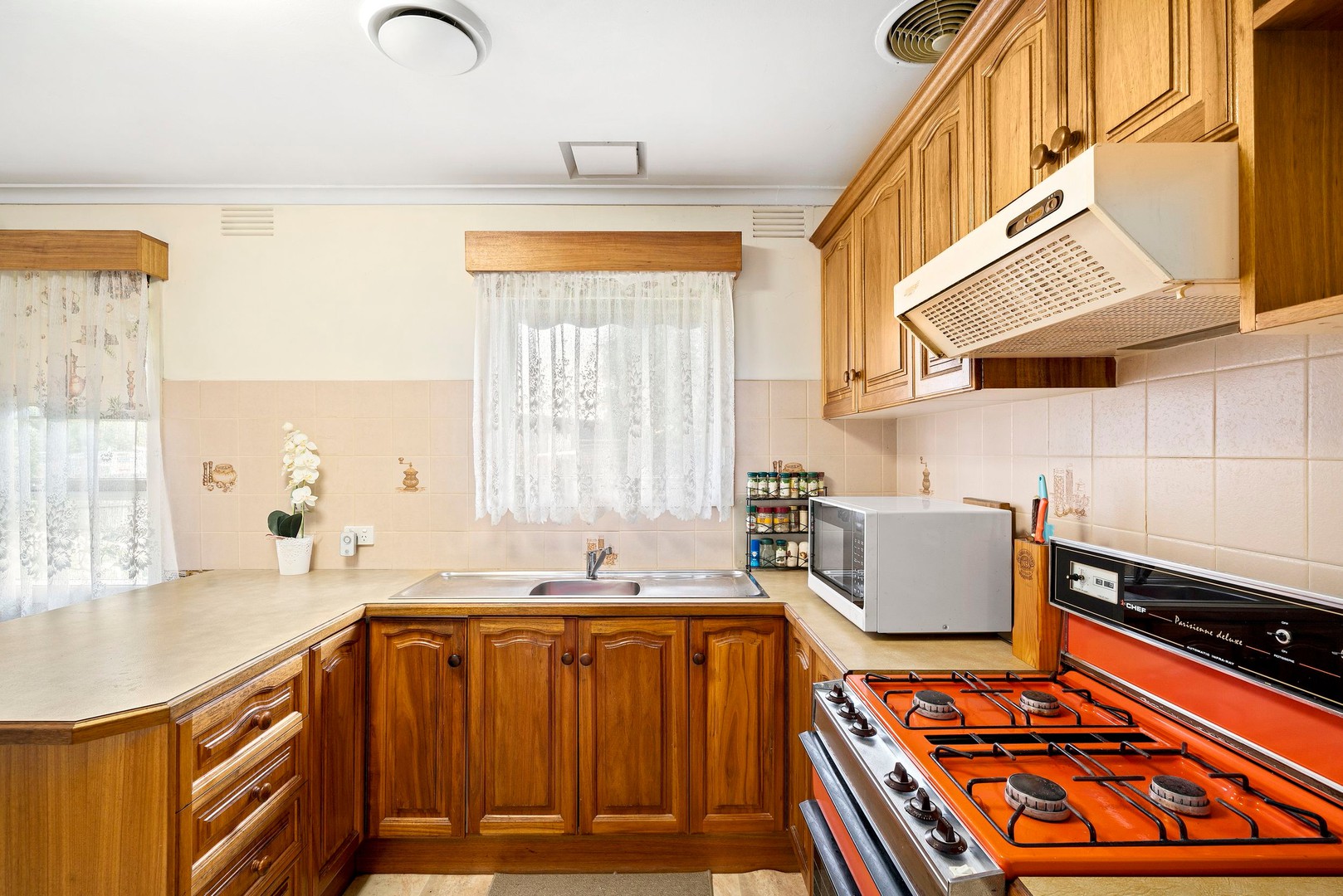 18 Mirboo Court, Dallas, VIC 3047, Dallas - Thumbnail 3